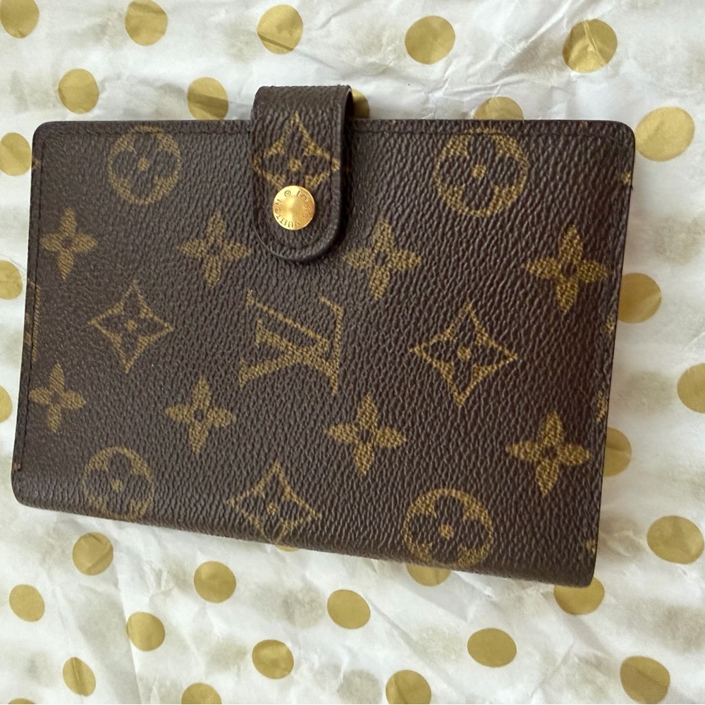 Authentic Louis Vuitton Monogram Agenda W/Entrupy COA - Picture 4 of 14